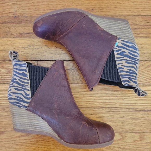 Toms 7 Brown Chunky Wedge Zebra Print Booties Ankle Boots KELSEY Leather - Picture 6 of 10